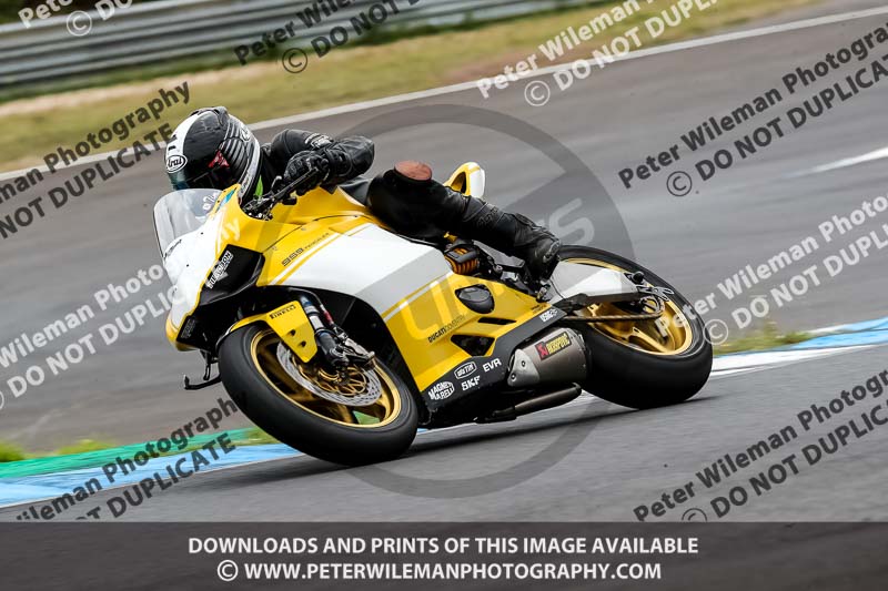 estoril;event digital images;motorbikes;no limits;peter wileman photography;portugal;trackday;trackday digital images